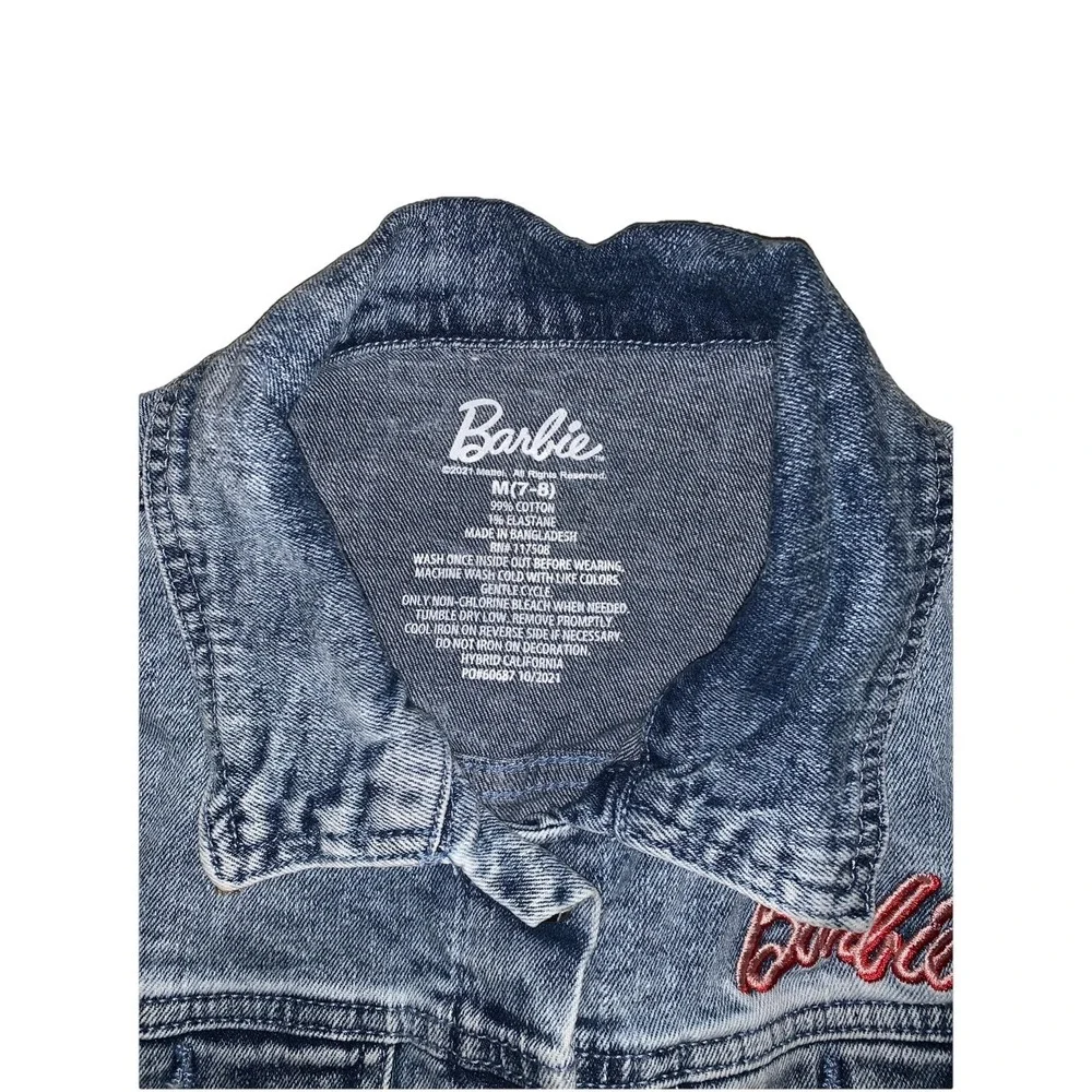 Barbie Denim Jacket Girls M 7-8‎ Blue Acid Wash Girl Revolution Graphic Trucker